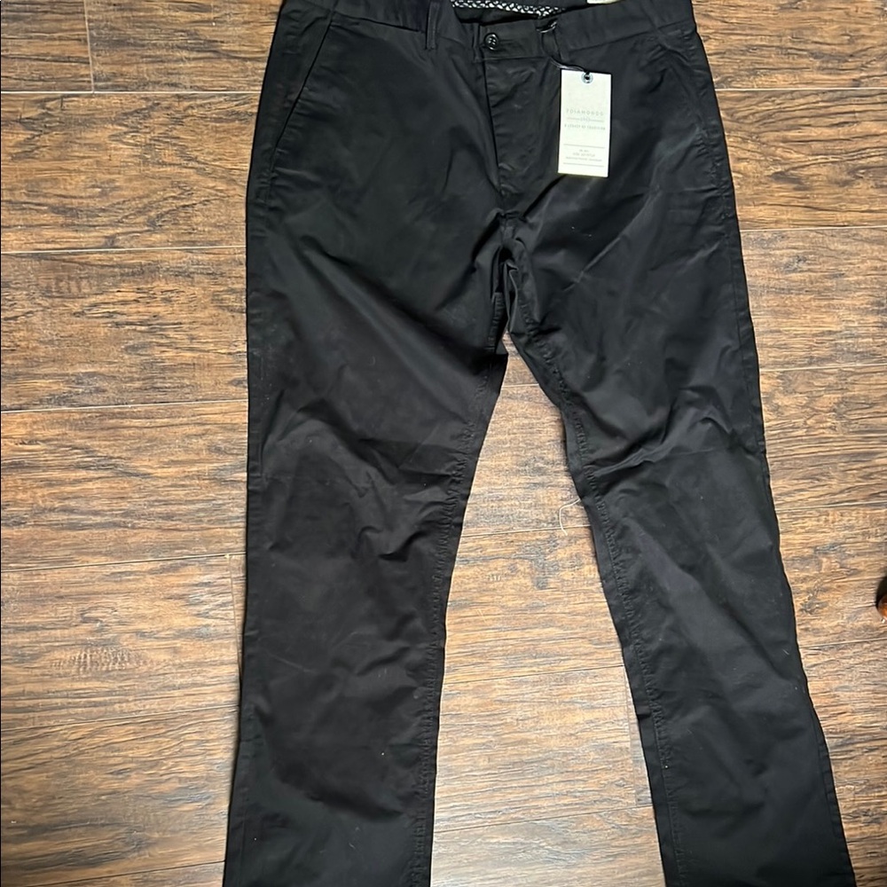 7 Diamonds Black Chino Pants
